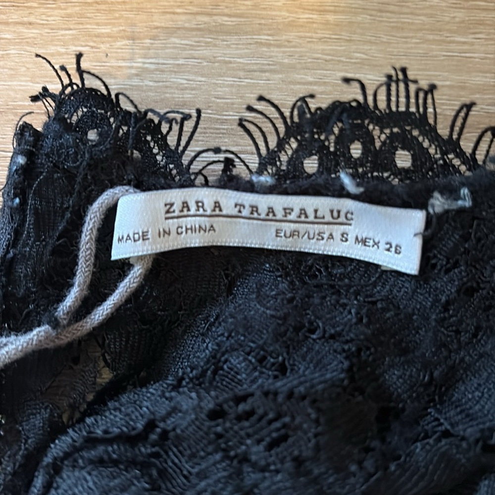 ZARA Floral Lace Black Short Sleeve Top - Picture 9 of 16